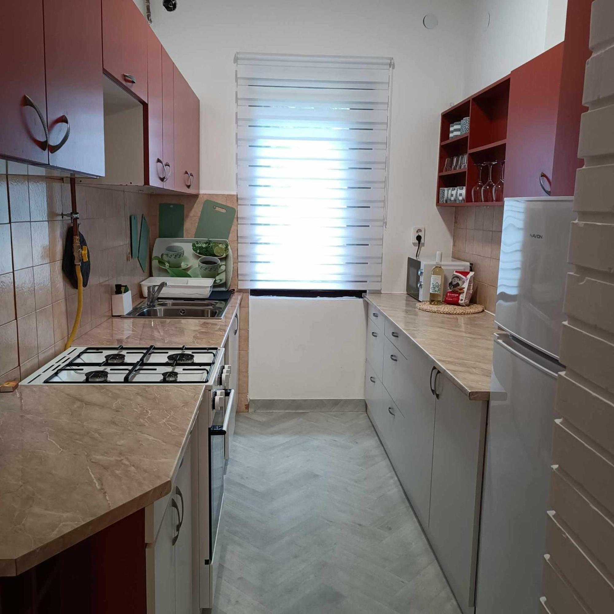 Tuerkiz Apartman - 5 Szobas 13 Fos Apartmanhaz 4Km A Balaton- Balatonszabadi Fürdőtelep Dış mekan fotoğraf